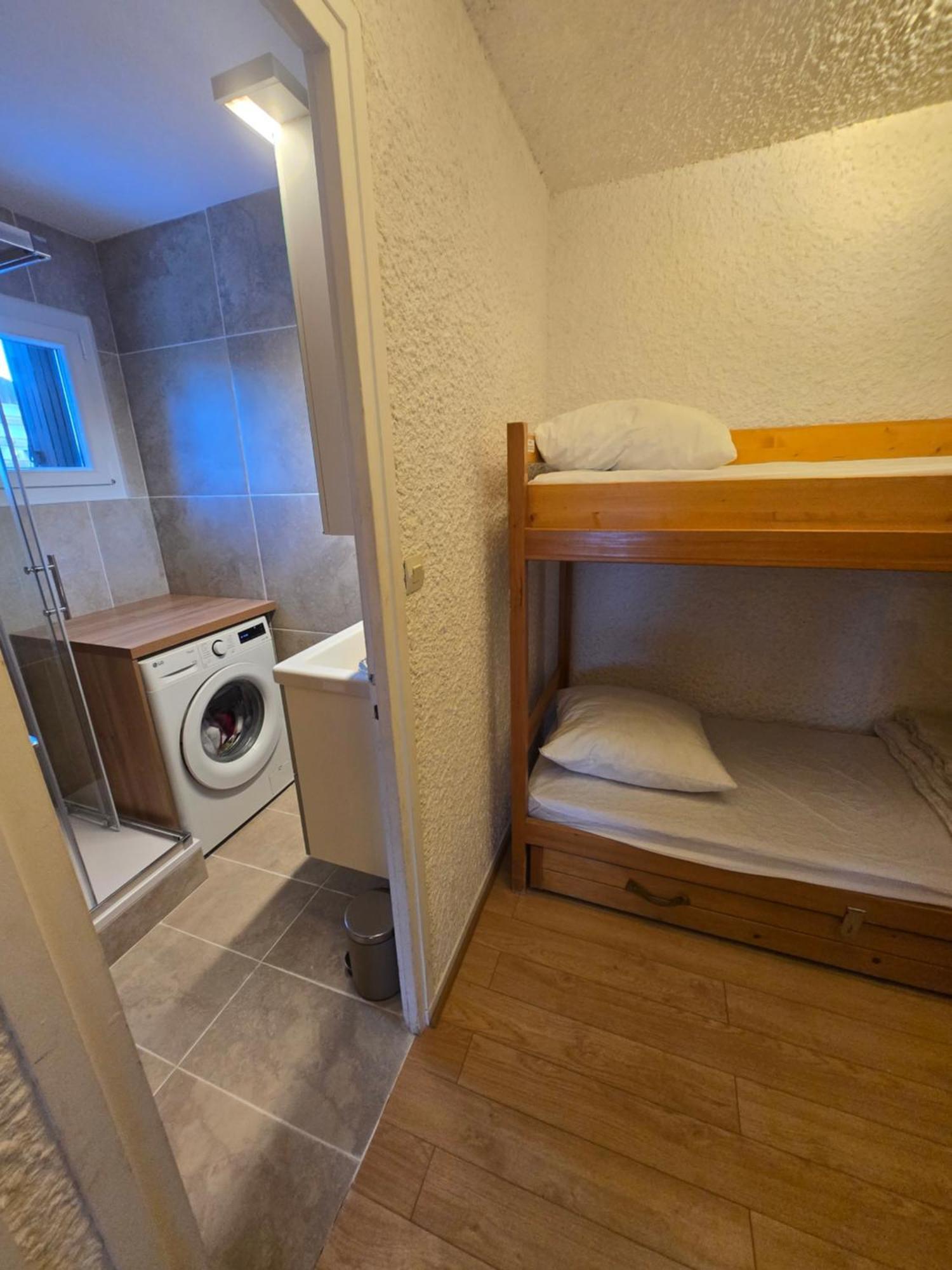 Les Brimbelles 27 Studio Au Pied Du Telemix De Belle Etoile Ле дез Альп Экстерьер фото